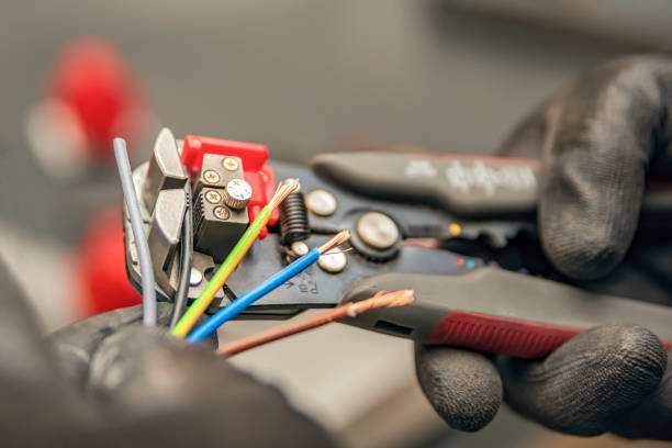 Best Local Electrician Companies  in Broadway, NC